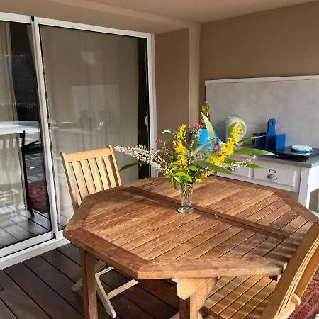 Апартаменты Confort Au Coeur Du Parc Livradois Forez *